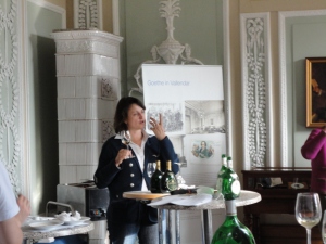 Andrea Ebert presenting her family's wines - Hans Wirsching